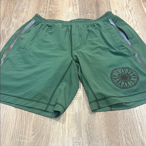 lululemon athletica Other - Lululemon Green Men's Athletic Shorts Size Large
